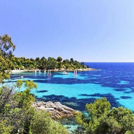 Апартаменти Mazet « Domaine De La Pinede » Ле-Лаванду Екстер'єр фото